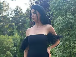 Littlegirl25  live sex cam