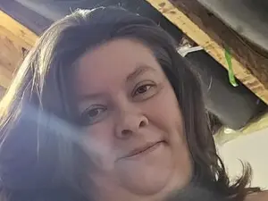 Cougar_bbw  live sex cam