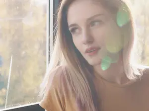 Golightly_9  live sex cam