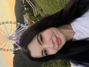 RubyLuna2  live sex cam