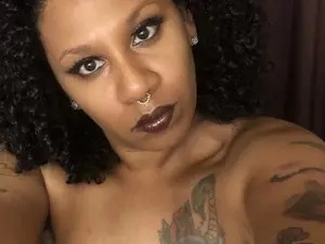CurvySpice1  live sex cam