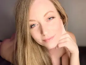 KennaKind  live sex cam