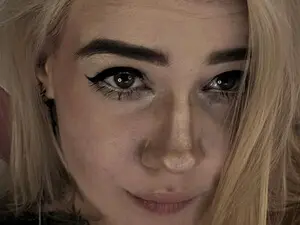 RedVelveten  live sex cam