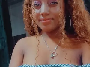 LoaisisAdams  live sex cam