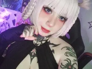 Nina_stark  live sex cam