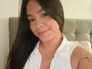 Andreamartinez9  live sex cam