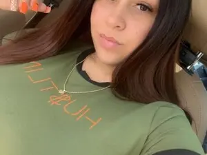 Baddie_kiki  live sex cam
