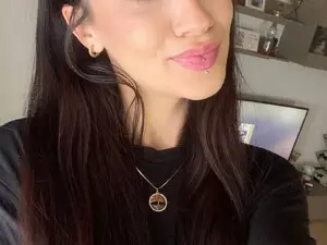 ValexieLux  live sex cam