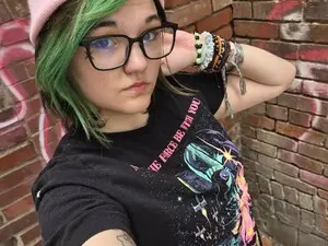 Lemondisco2  live sex cam