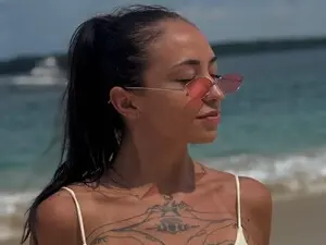 LunaMystyque  live sex cam