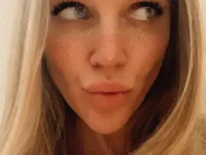 Spicy_Giraffe  live sex cam