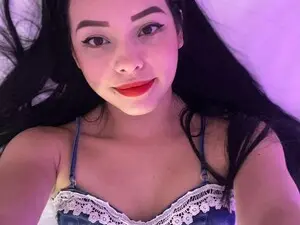 Succubus_222  live sex cam