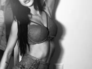LilKassandra  live sex cam