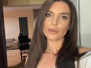 ChloeSins_  live sex cam