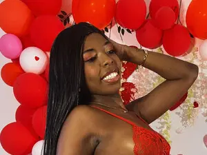 CoralW  live sex cam
