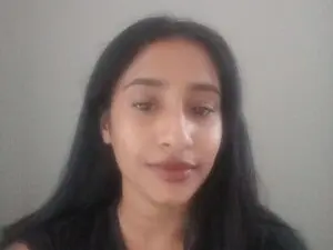 TightNslender  live sex cam