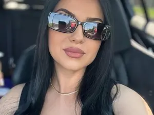 Sarah_hott54  live sex cam