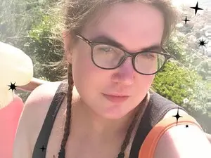 HushxHope  live sex cam