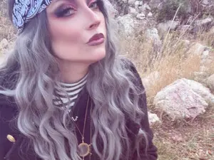 DizzyDarling  live sex cam