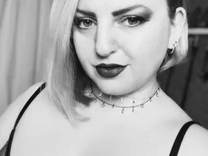 EvanHarlowe  live sex cam