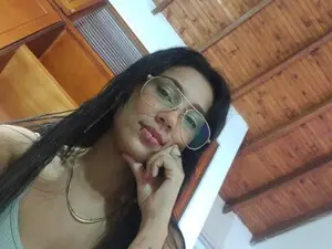 MariaJWalker  live sex cam
