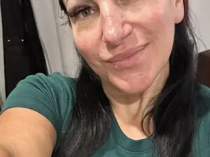 Alexandra111  live sex cam