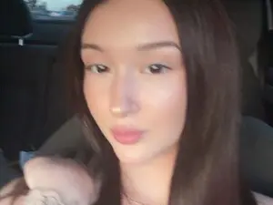 Ally_bby772  live sex cam