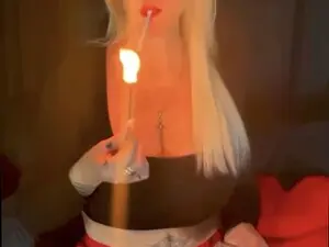 DaisyHotwife  live sex cam