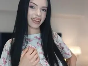 PeachyElla26  live sex cam