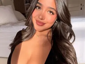 AdoraRose  live sex cam