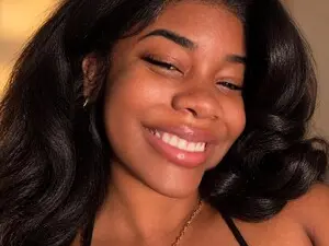Kiera  live sex cam