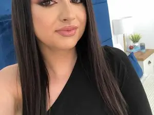 Amira3333  live sex cam