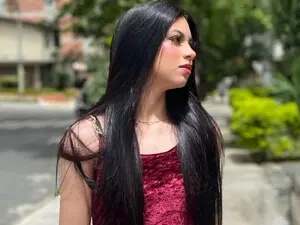 Lilith_Moonx  live sex cam