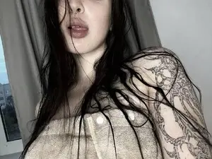 NightQueen  live sex cam