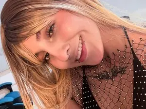 Little_lili19  live sex cam