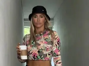 Fitnessbaby69  live sex cam