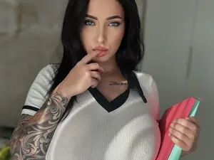 Lia_DecadeMFC  live sex cam