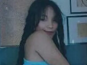 Miaa_blu_t  live sex cam