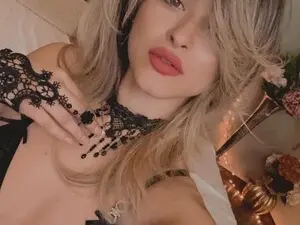 MissyMeow_  live sex cam