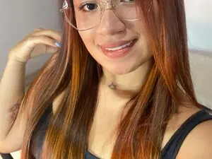 Mrs_Gia  live sex cam