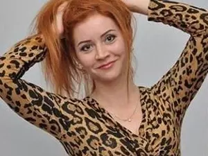 XeniaMilf  live sex cam