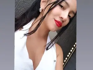ElenaPreesley  live sex cam