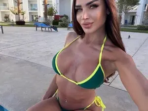 EllenKarter  live sex cam