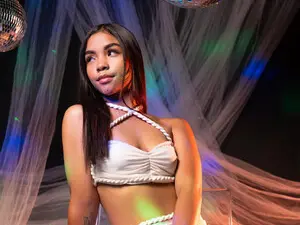 Evony_becker  live sex cam