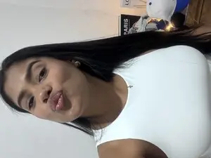 Britanny_doll  live sex cam