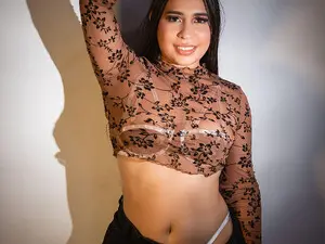 SussyFox  live sex cam