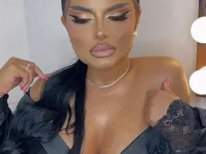 Issabela18  live sex cam