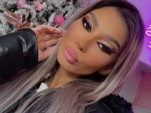 Skinny_Lexy18  live sex cam