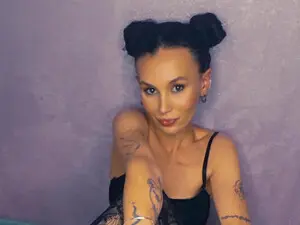 Bea_Doll  live sex cam
