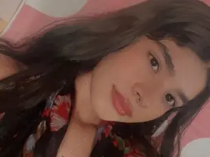 Sophia_Monst  live sex cam